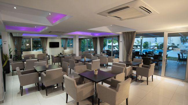 Frixos Suites Hotel Apts Voroklini Restaurante foto